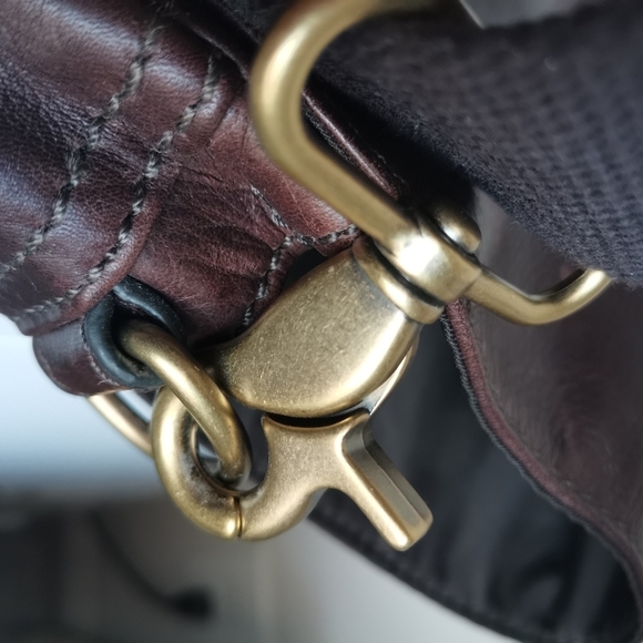 NWOT FOSSIL DISTRESSED LEATHER BRIEFCASE /MESSENGER BAG - Picture 7 of 12